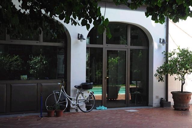 Al Melograno - Room & Breakfast Bologna Luaran gambar